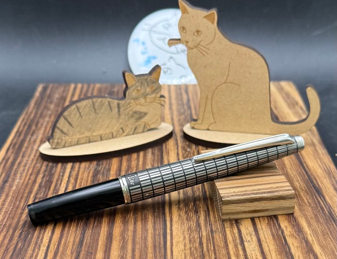 Pilot 万年筆 エリート 蝕刻 ショート 18K レアB 1976