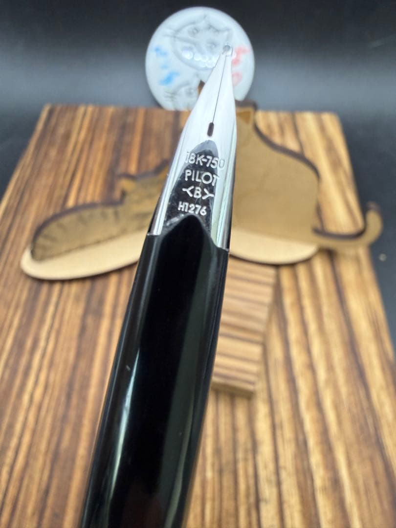 Pilot 万年筆 エリート 蝕刻 ショート 18K レアB 1976