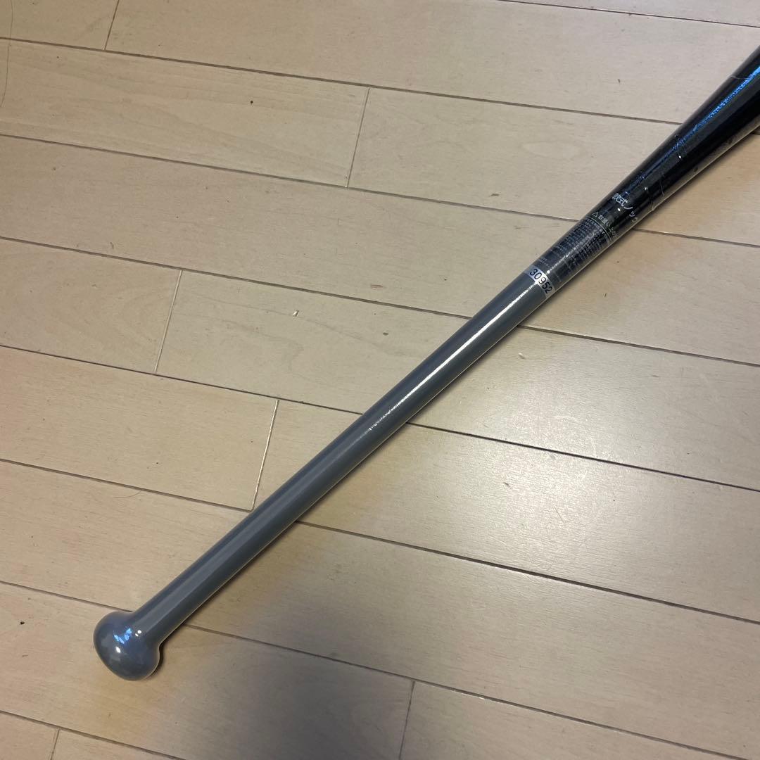 ⭐️限定モデル 完売品 新品未使用 最新 レガシー ノックバット89cm 520g