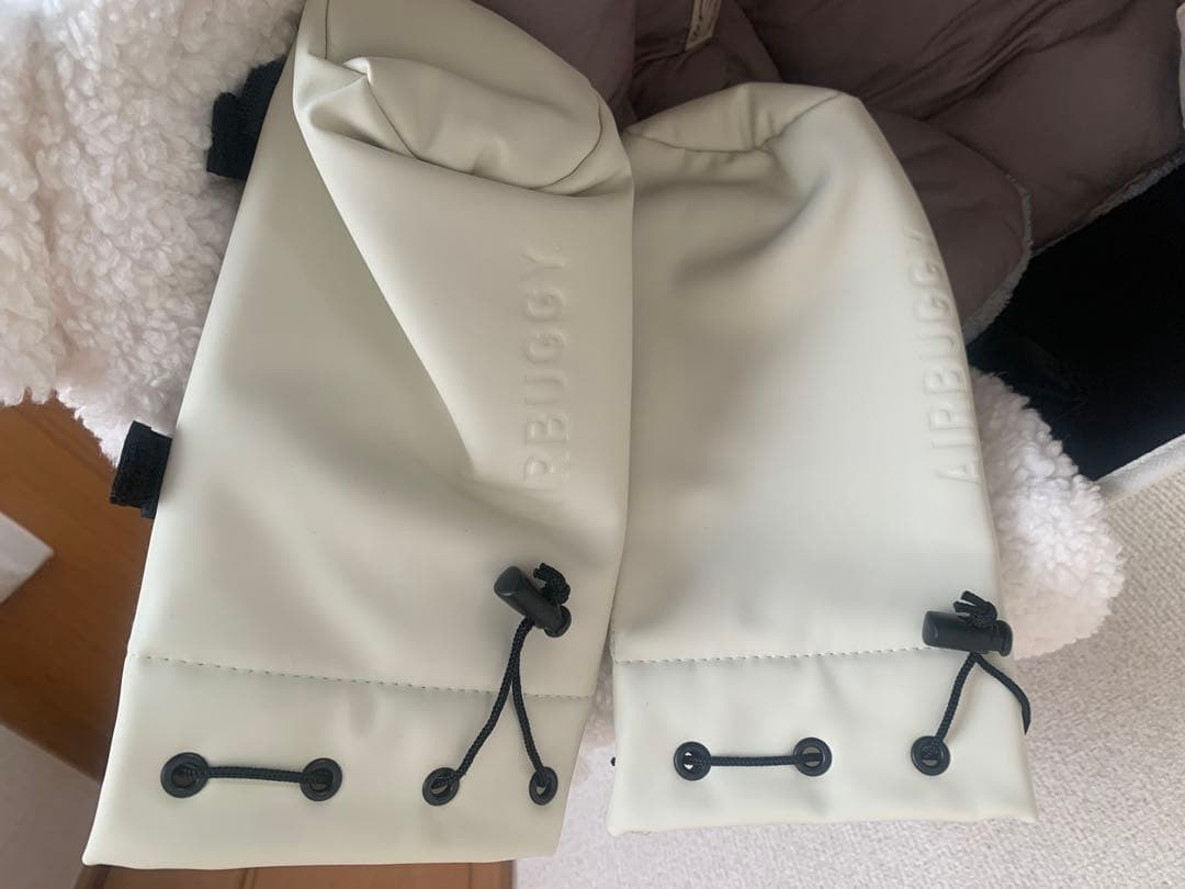 エアバギー　ラージ　アイボリー ホワイト