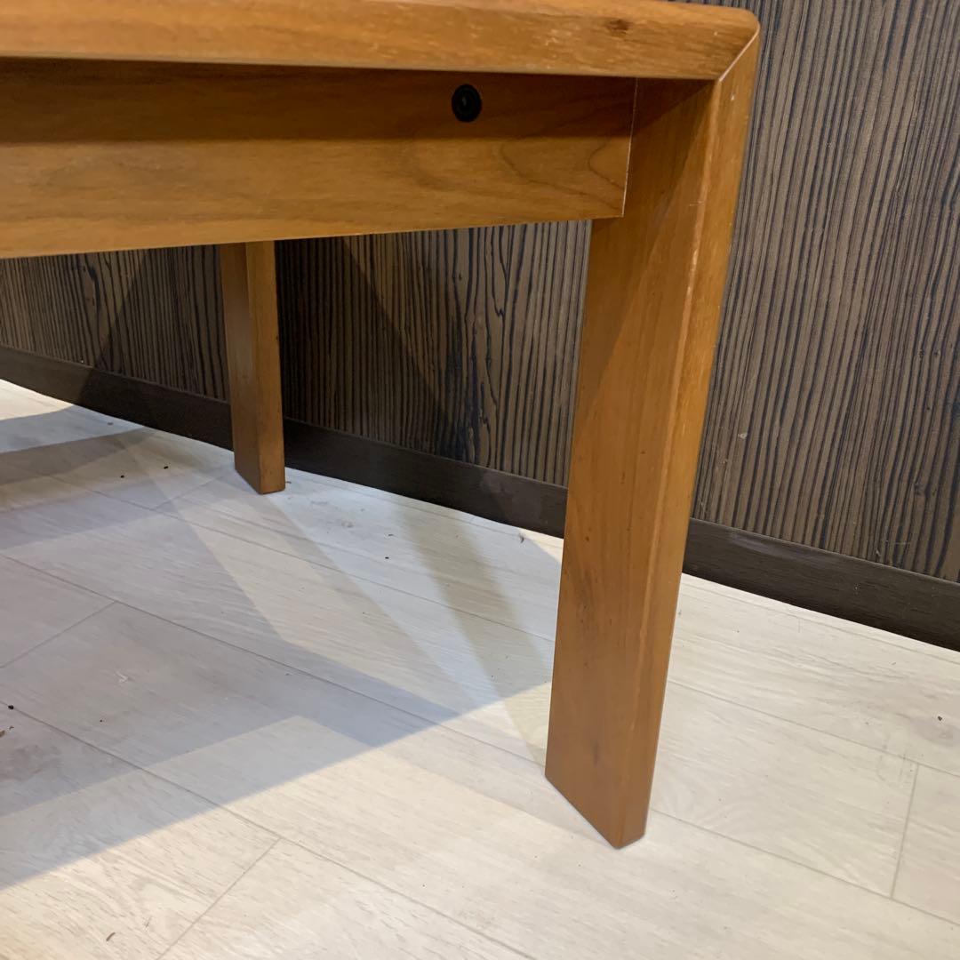 モリシゲ　テーブル