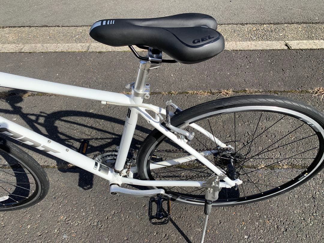 【即乘】送料無料GIANTクロスバイクESCAPE R3S SHIMANO24速