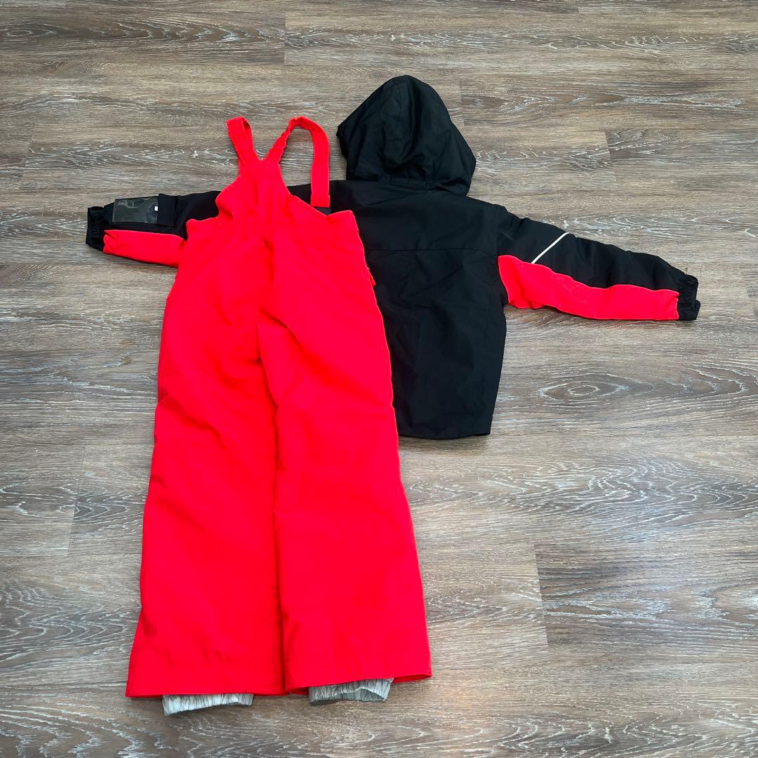 デサント　美品　　セットアップ　上下　スキーウェア　130 男の子