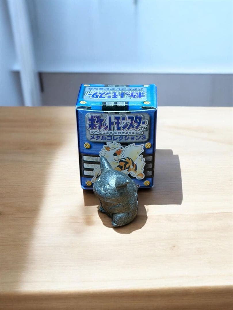 ポケットモンスター　メタルコレクション　ピカチュウ　箱付き