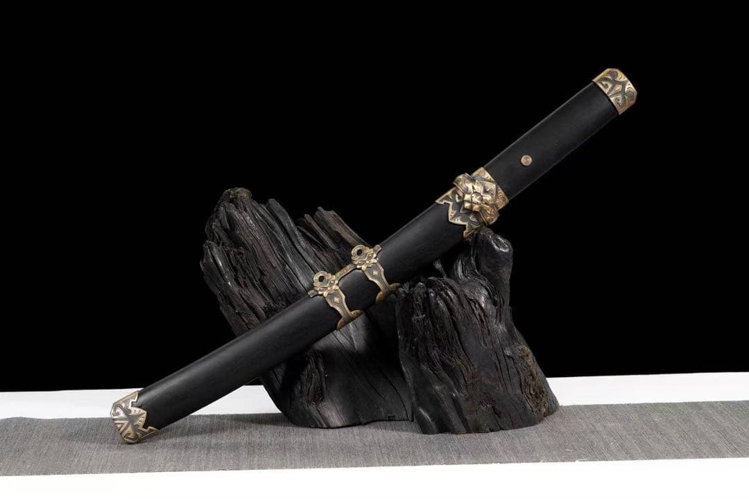 逆虎 短刀 稽古 鎧通し 刀装具 日本刀 模造刀 武具 舞踊刀 本格居合刀