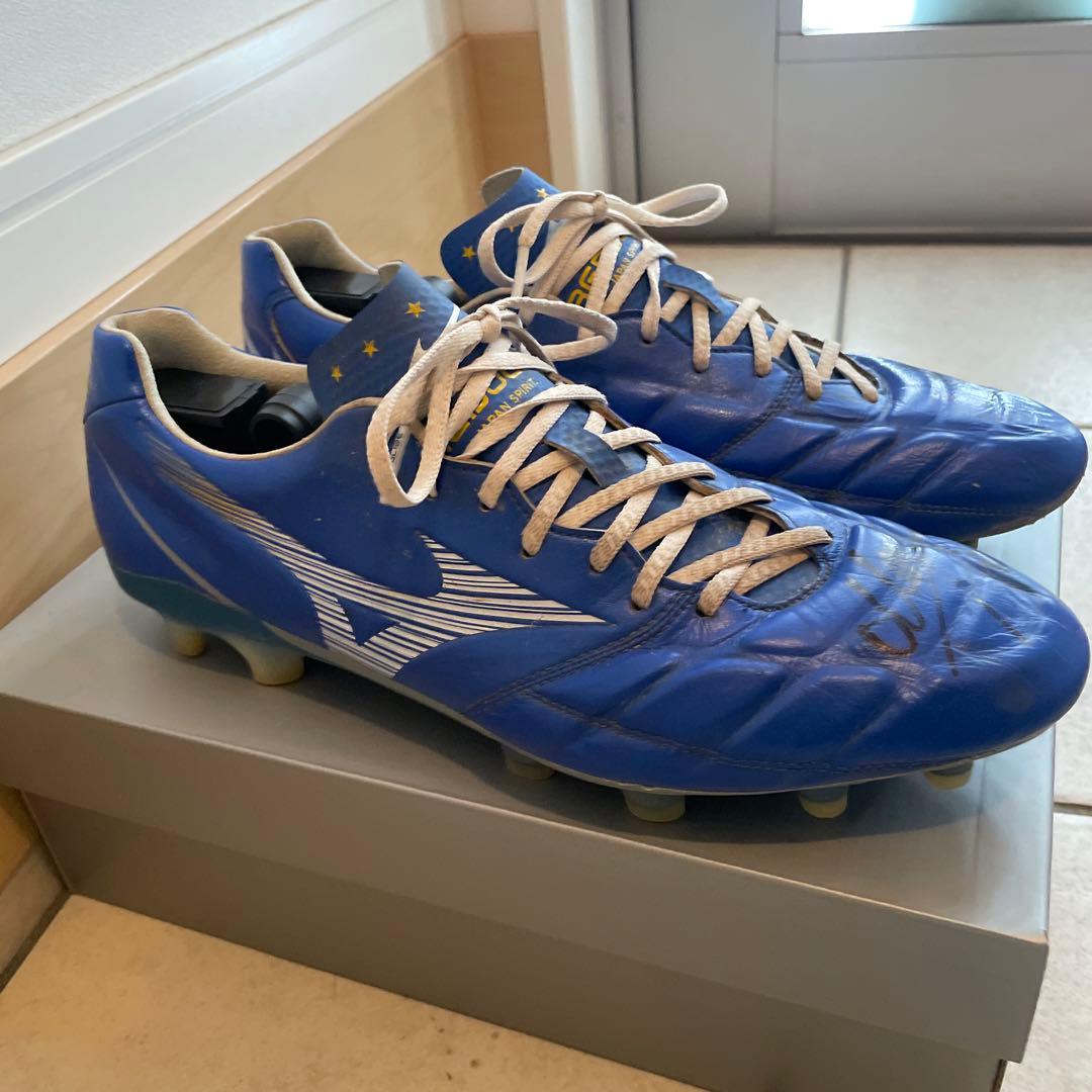 日本代表吉田麻也　サイン入りスパイク