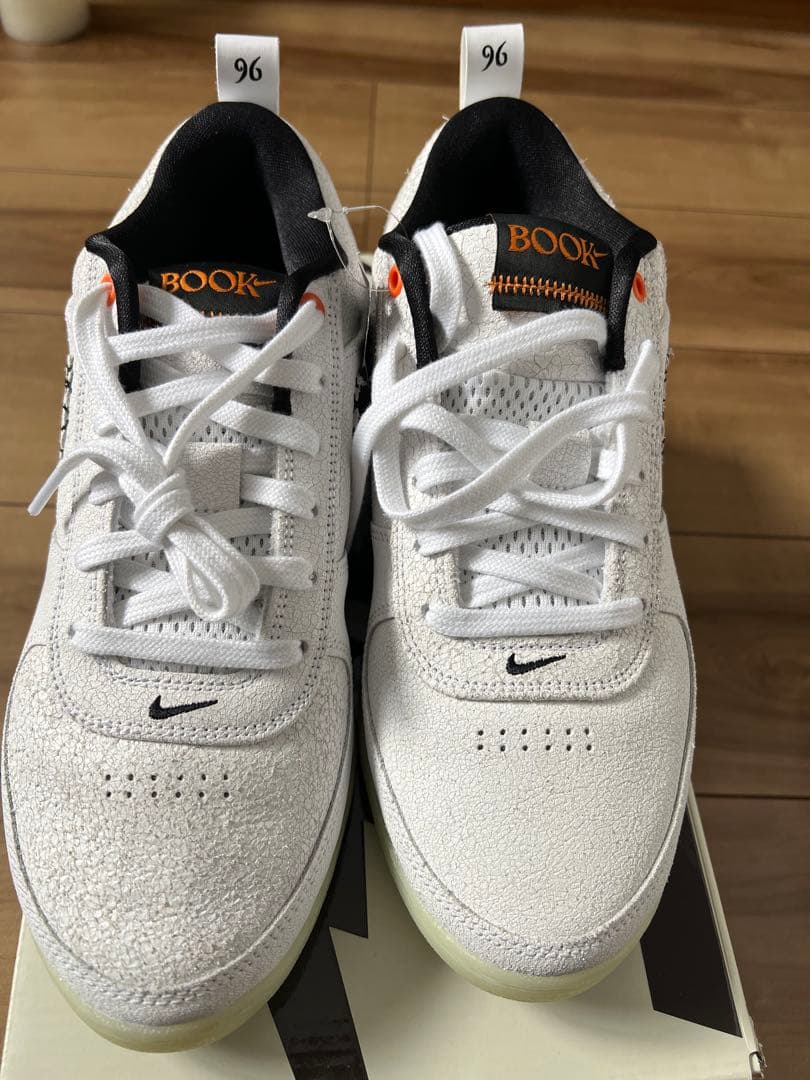 日本未発売　NIKE BOOK 1 Halloween ハロウィン　白　ホワイト