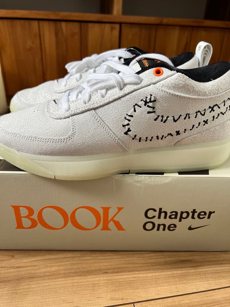 日本未発売　NIKE BOOK 1 Halloween ハロウィン　白　ホワイト