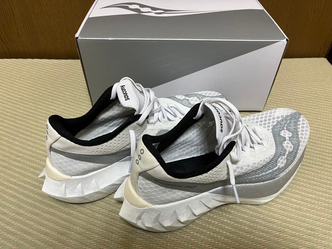 26.0cm サッカニー　エンドルフィンプロ4