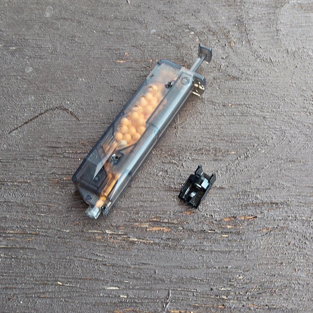 東京マルイ クーガーG エアーガンセット ホルスター 弾薬箱 BB弾 保護メガネ