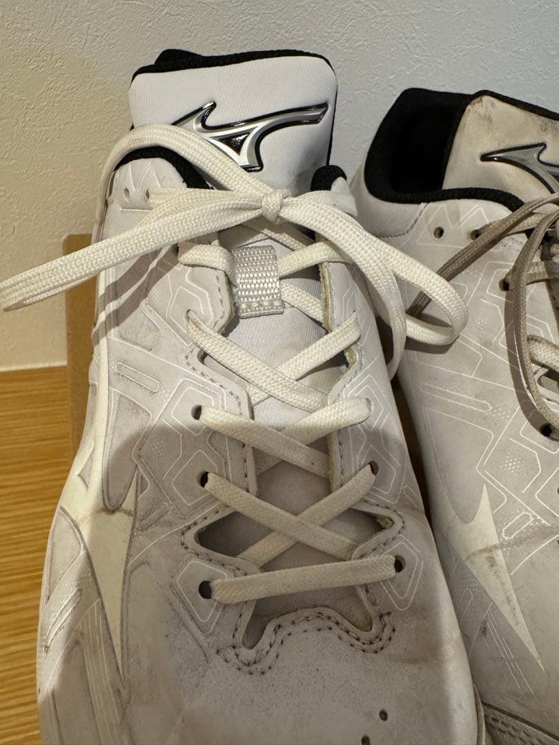 甲子園球場でのみ使用！！MIZUNOミズノ ライトレボバディー2 26.5cm