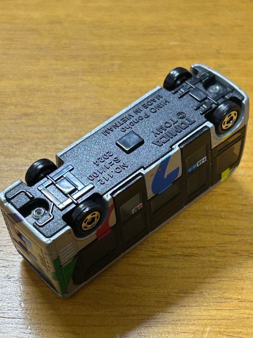 ムーバス　トミカ　30周年　2個セット