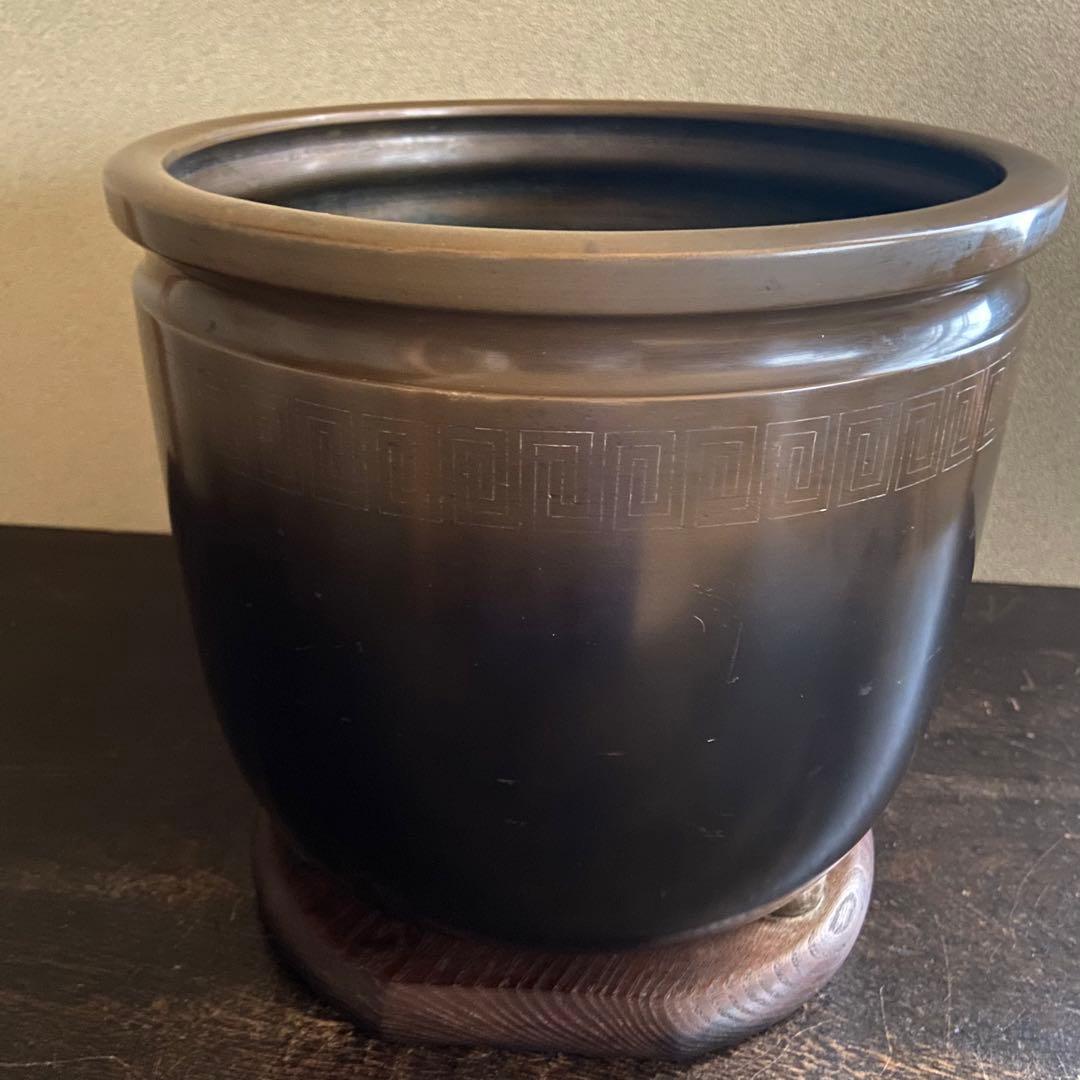 唐銅製　脚付火鉢　木製台付き　共箱　骨董　茶道具