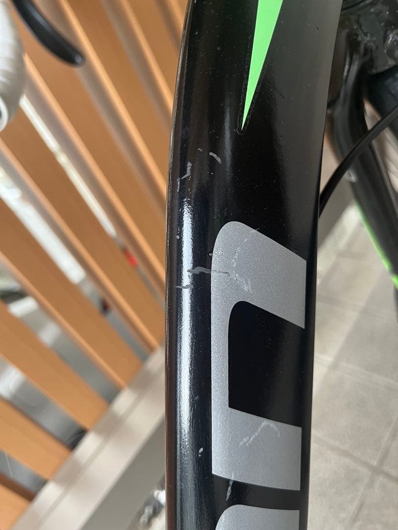 ロードバイク ブラック/グリーン