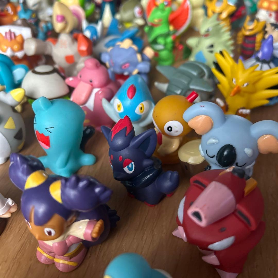 ポケットモンスター ポケモン フィギュア 指人形 まとめ売り 107個＋8個