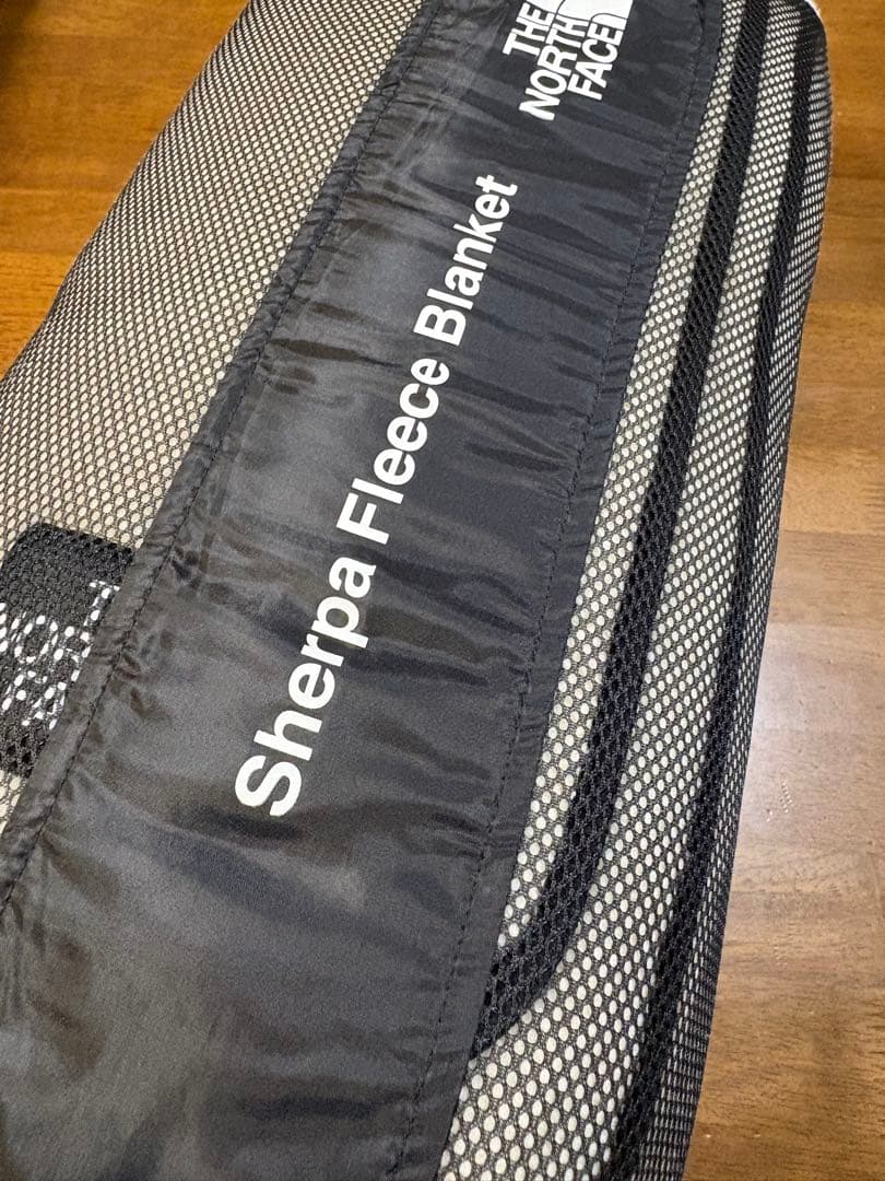 THE NORTH FACE 大判　ブランケット　ひざ掛け ポンチョ　毛布