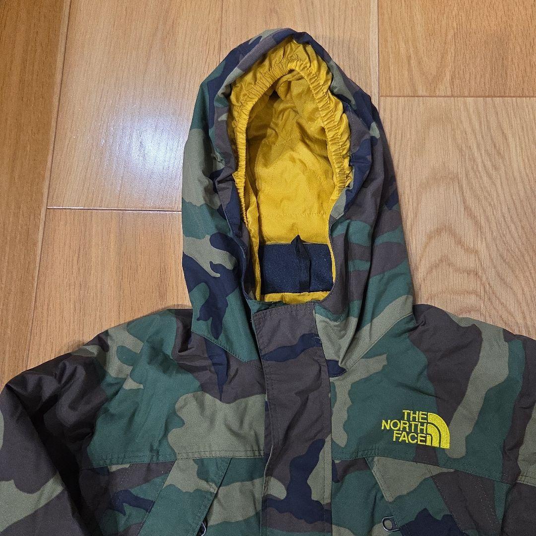 THE NORTH FACE 迷彩柄 子ども用スキーウェア