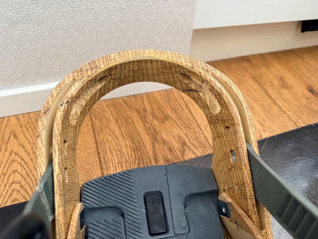 スノーボード JONES Explorer 156 + Burton Malavita