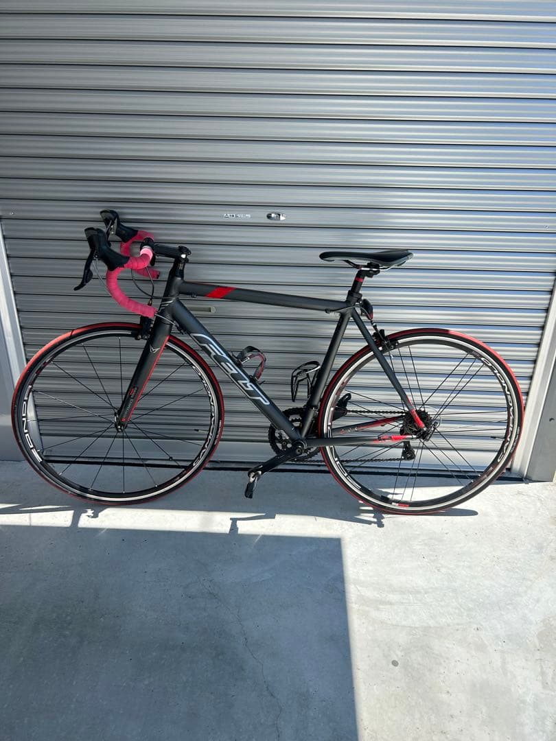 FELT ロードバイク 引き取り限定