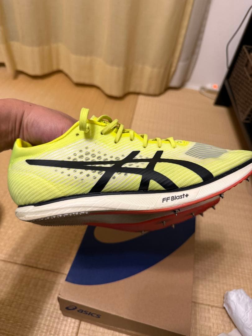 アシックス コスモレーサーMD3 FFBlast+ 【26.0cm】