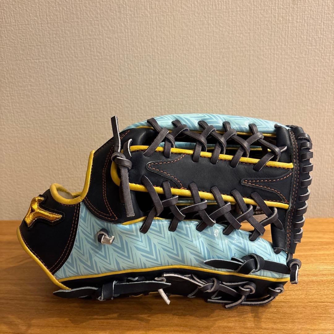 ミズノプロ　軟式用　グラブ　グローブ　外野　定価47,300円　限定