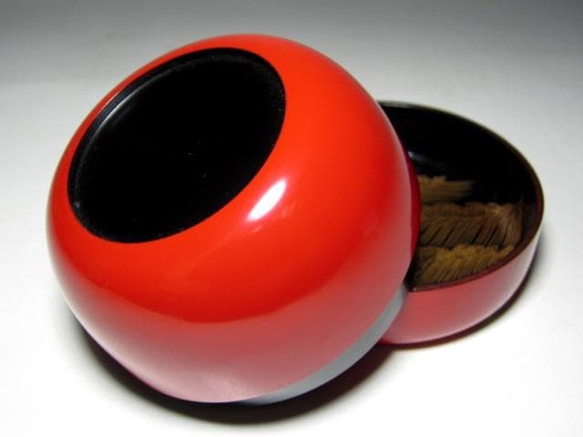 ＜土日限定価格＞中村宗哲 波鶴蒔絵 平棗 裏千家十五代 鵬雲斎花押　　　e49