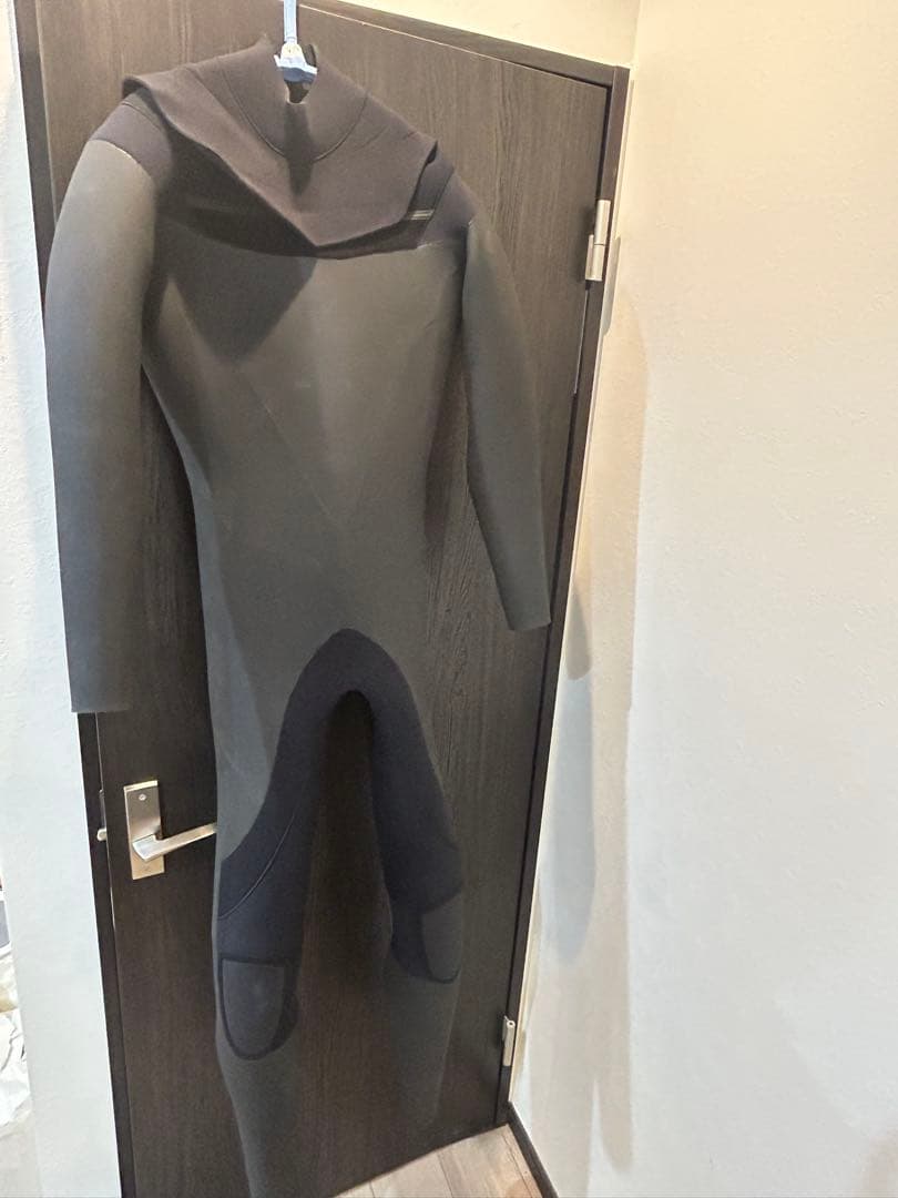 セミドライウエットスーツ　xLサイズ