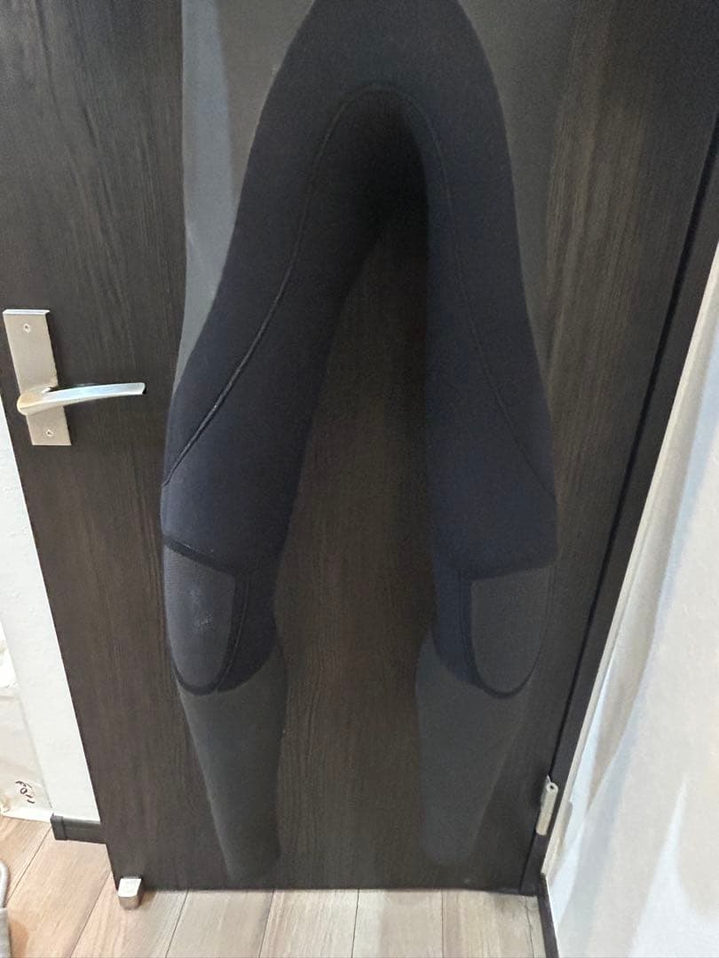 セミドライウエットスーツ　xLサイズ