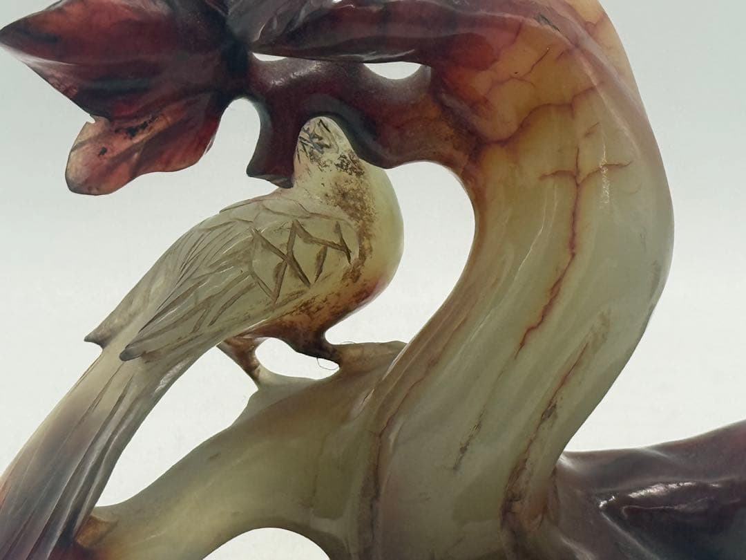 中国　玉製　鳥　台付　置物　送料込み260107