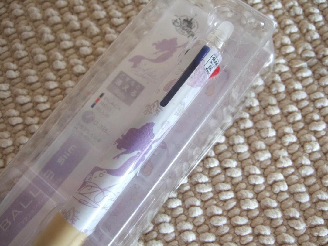 レア新品ディズニーストア　アリエル　リトルマーメイド　フリクションボール3スリム