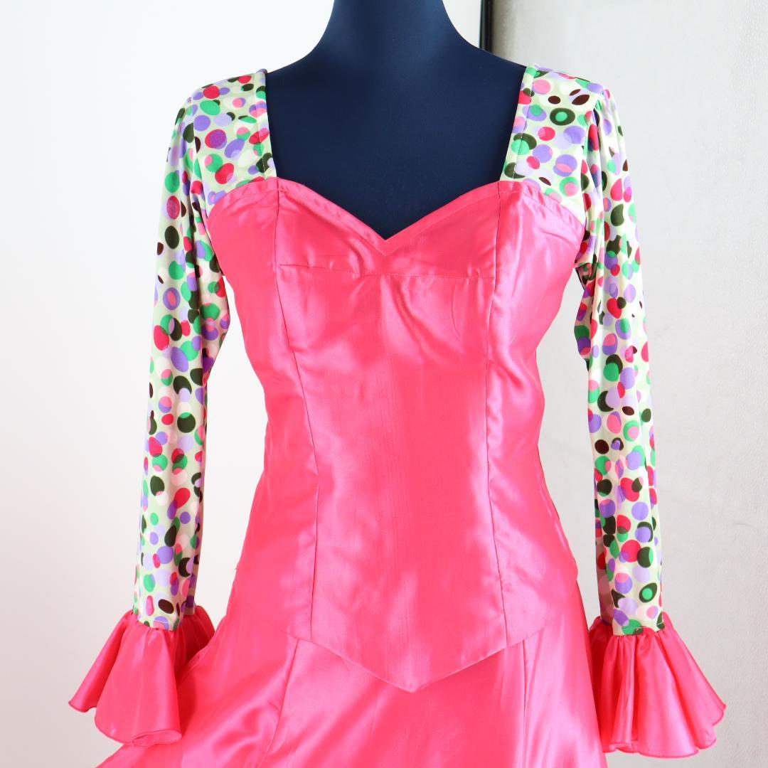 【美品 フラメンコ衣装】光沢ピンク×マルチカラー柄 ブラウス ファルダ スカート