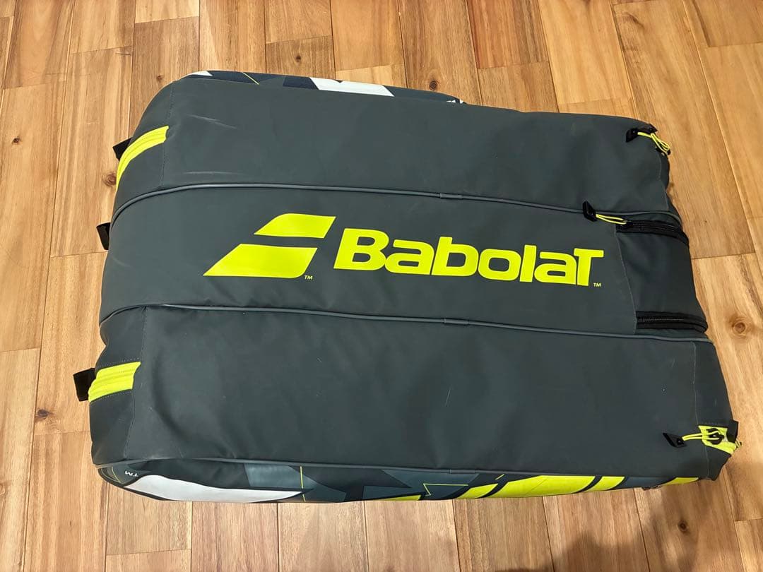 バボラ ピュアアエロ ラケット＆バッグG2 フェアウェイ レザーグリップ