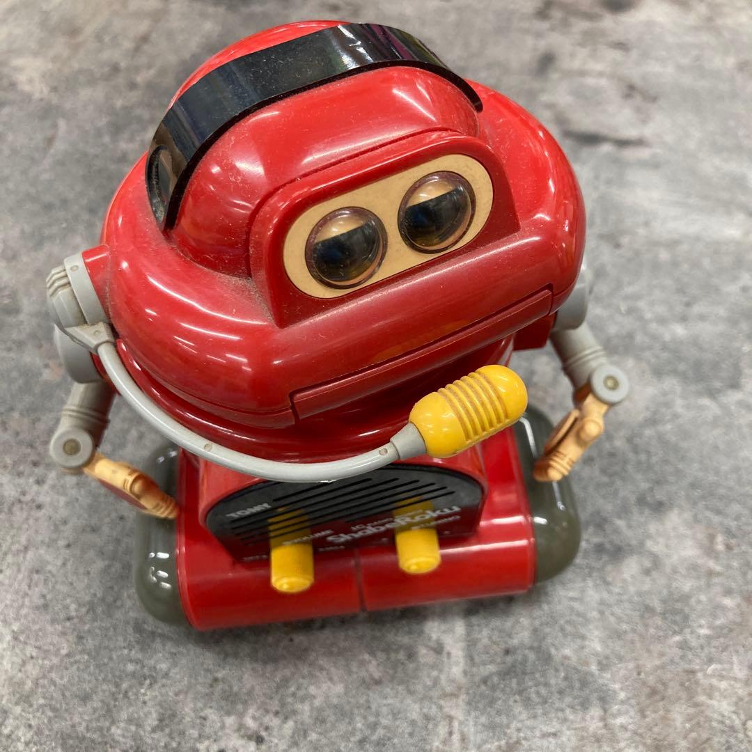 【gashiuejini45 】TOMY IC RADIO ROBOT