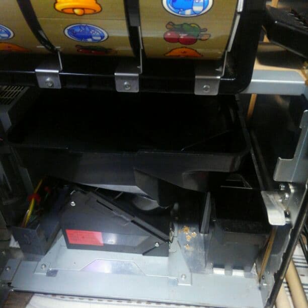 [最終値下げ！ 不要機付 パチスロ クレアの秘宝伝