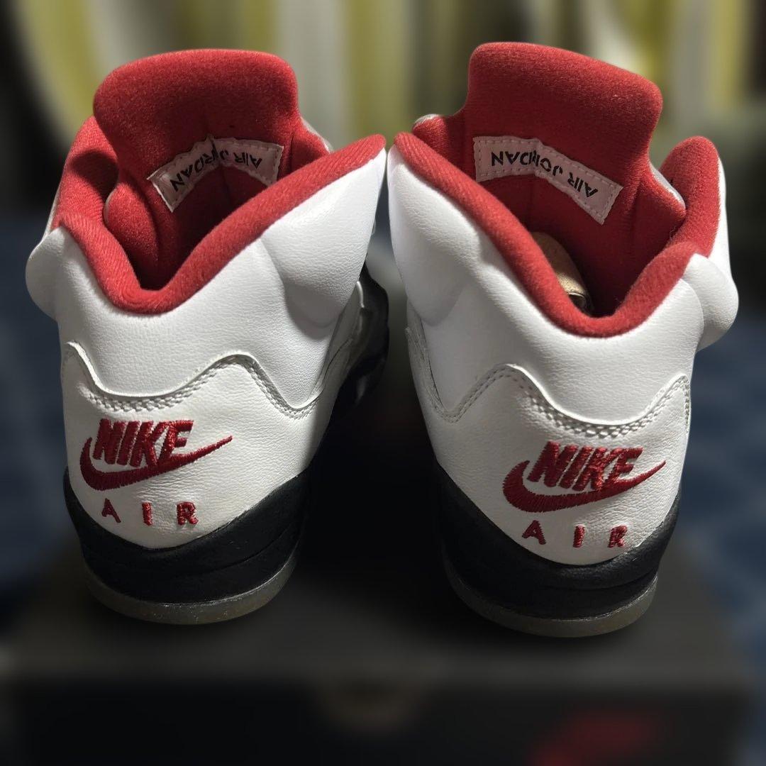 Nike Air Jordan 5 ホワイト/レッド 新品タグ付き　23cm