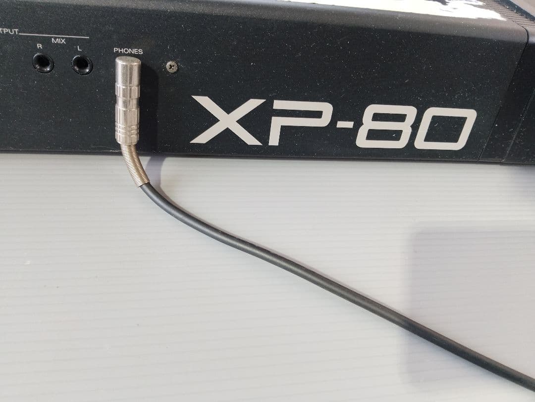 Roland XP-80 シンセサイザー ローランド キーボード(あ86)