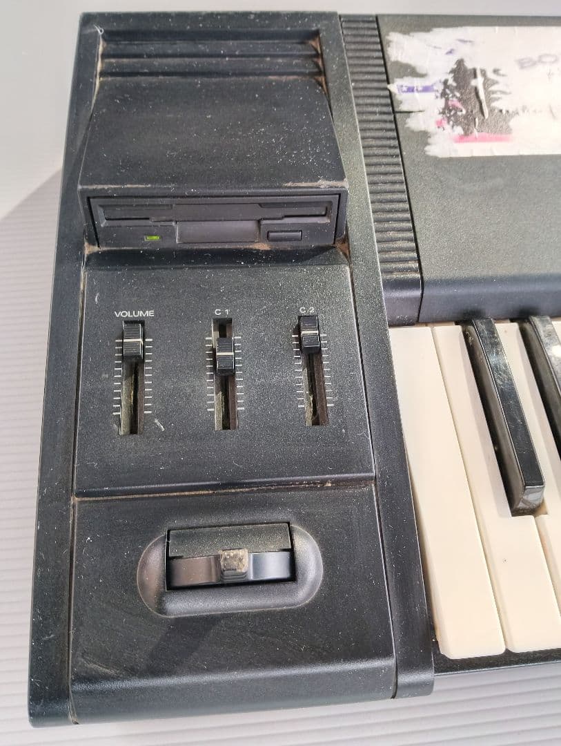 Roland XP-80 シンセサイザー ローランド キーボード(あ86)