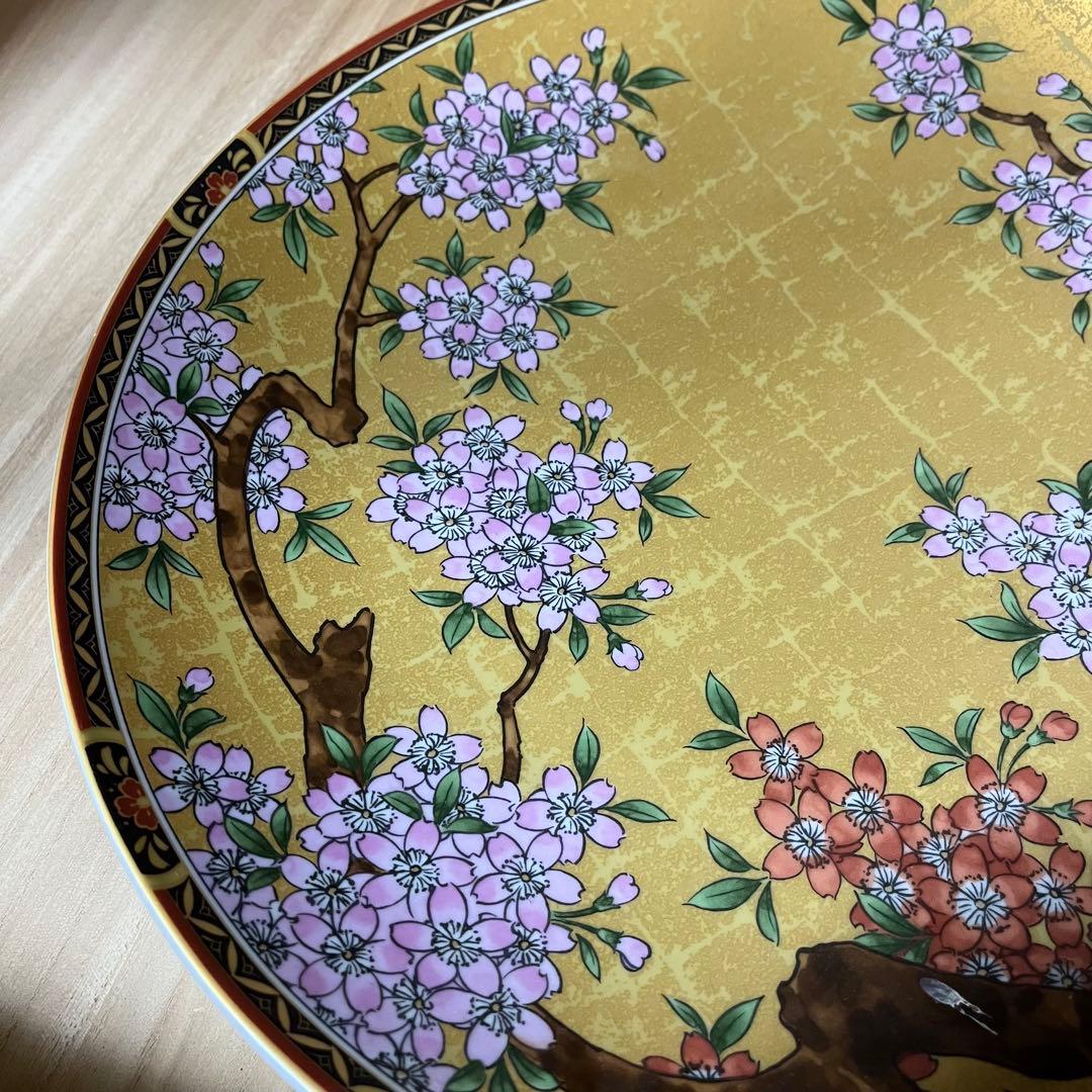 【美品】有田焼　静山作　桜皿　金装飾
