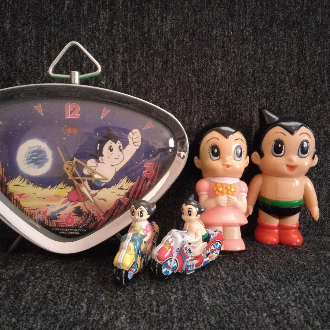 鉄腕アトム置き時計ソフビセット