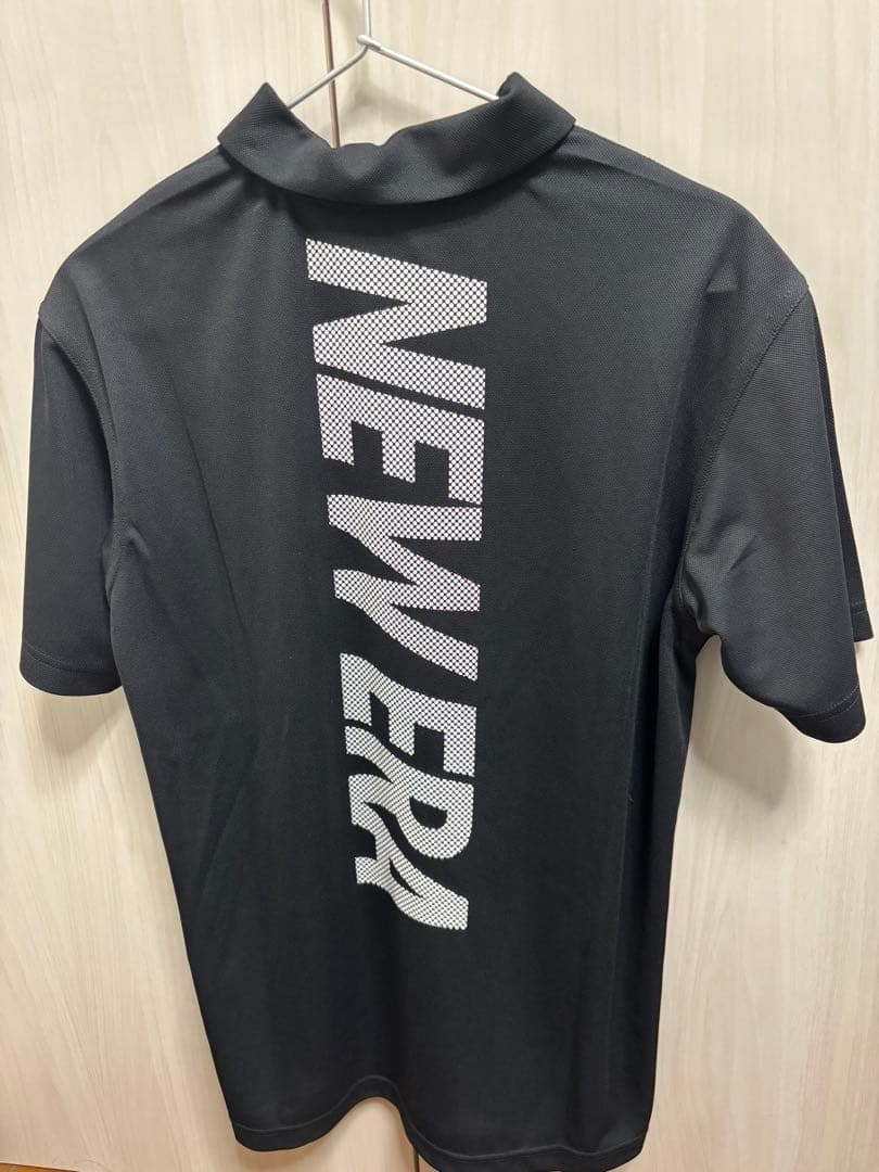 NEW ERA ポロシャツ M ブラック　新品未使用タグ付き。