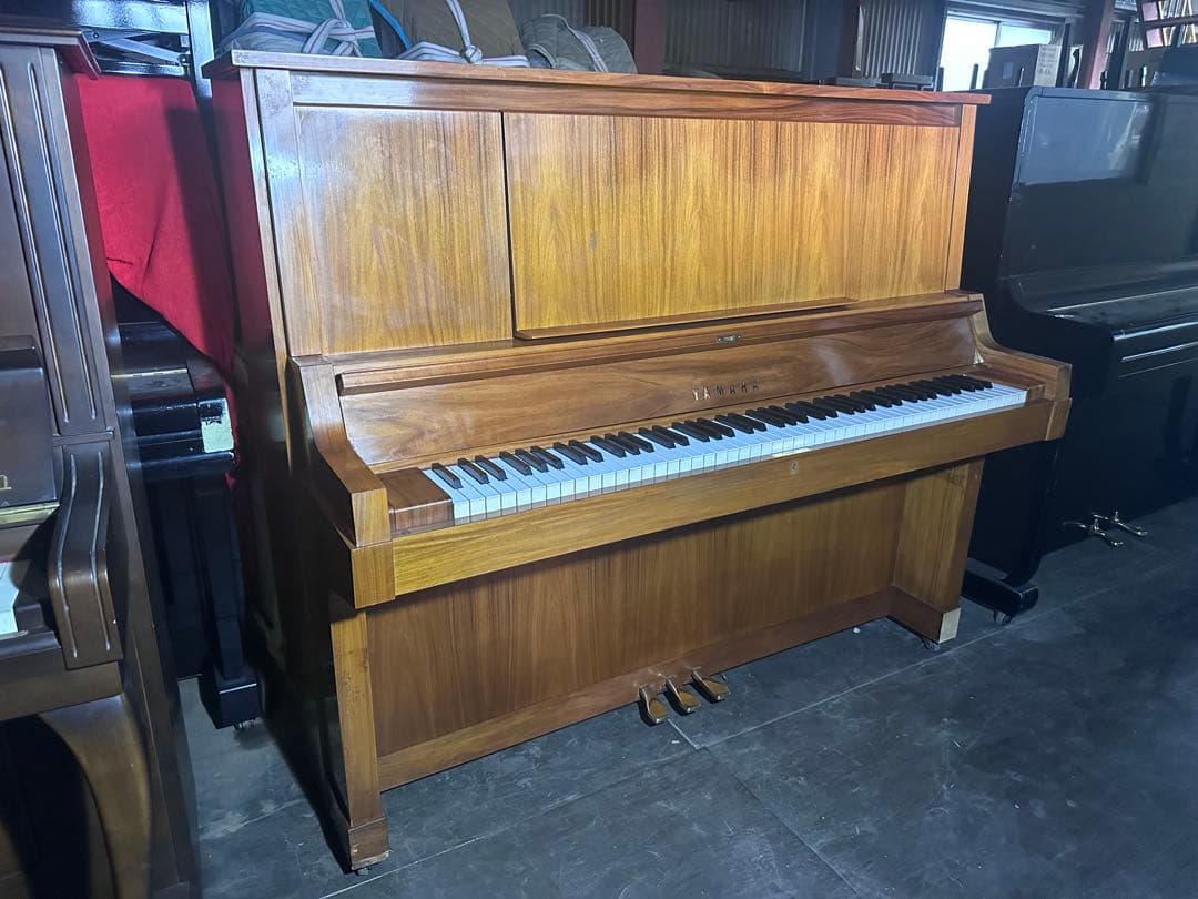 【特価セール】YAMAHA W101 アップライトピアノ