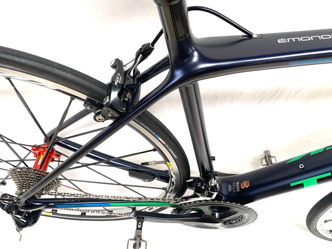 よ*9様 送料無料 TREKフルカーポンロードバイク EMONDA超軽量7.8キ