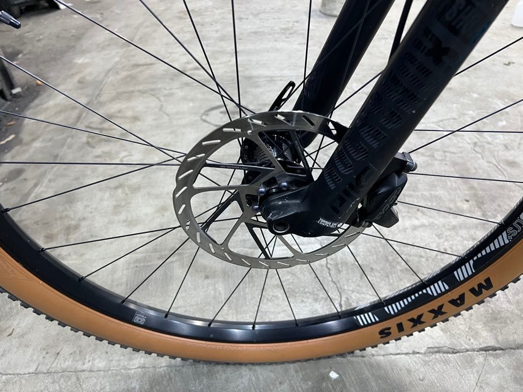 YT Jeffsy 29erフルサス フルカーボン boost規格 (送料無料)