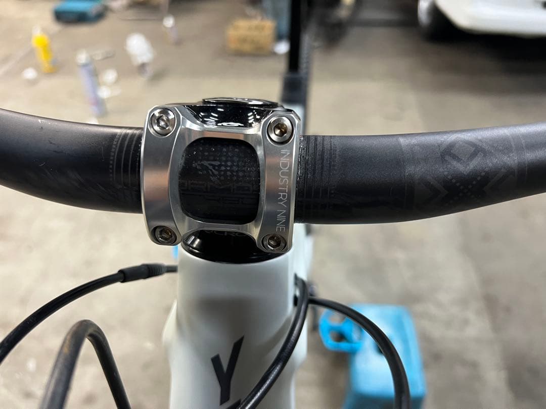 YT Jeffsy 29erフルサス フルカーボン boost規格 (送料無料)