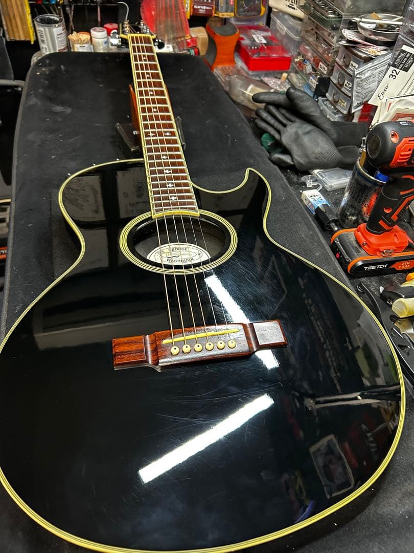 程度極上！ Washburn SBF-80 ワッシュバーン ヌーノ Nuno