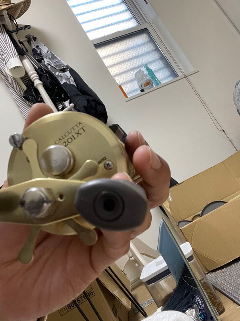 リール SHIMANO CALCUTTA 201XT