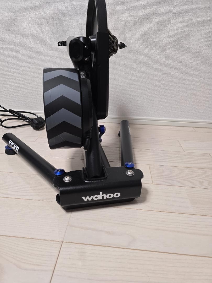 WAHOO KICKR スマートトレーナー v4（Zwift対応製品）