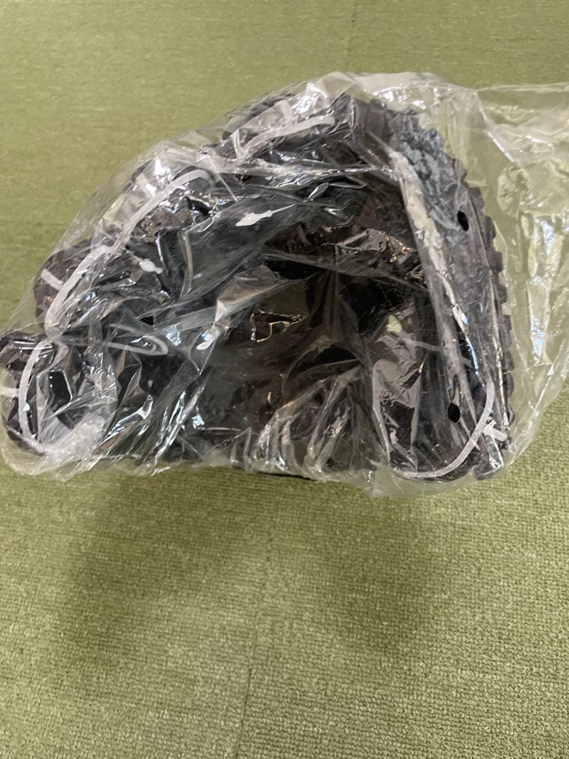 ミズノ 軟式グローブ(黒、投手用) 高橋奎二選手サイン付き【24H以内発送】