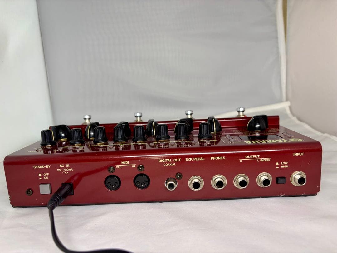 YAMAHA DG-Stomp ギタープリアンプ【取り扱い説明書付き】