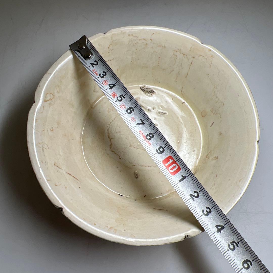 中国宋時代　白磁輪花鉢　口径13.7㎝　東Y8-0123☆2Fタサチ